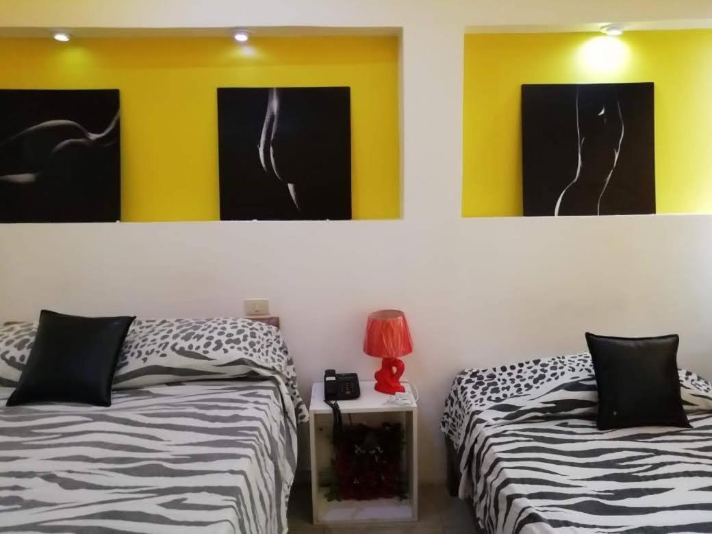 Stylus Hotel อีกีโตส ภายนอก รูปภาพ