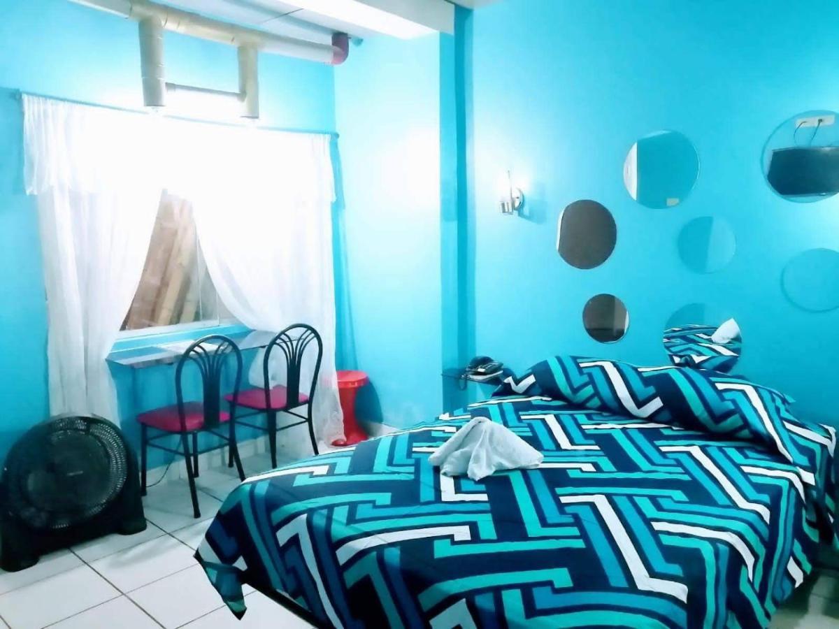 Stylus Hotel อีกีโตส ภายนอก รูปภาพ