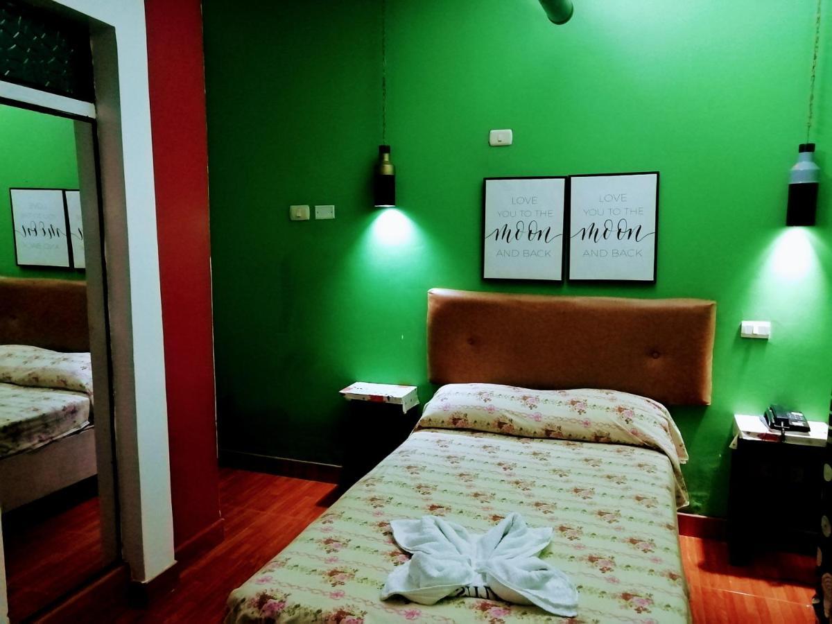 Stylus Hotel อีกีโตส ภายนอก รูปภาพ