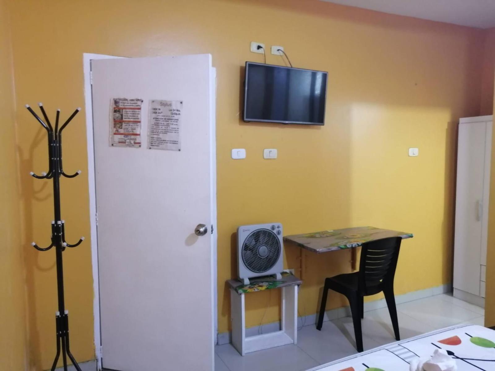 Stylus Hotel อีกีโตส ภายนอก รูปภาพ